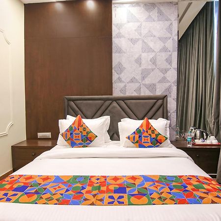 Fabhotel Prime K9 Crown Ludhiana Eksteriør billede