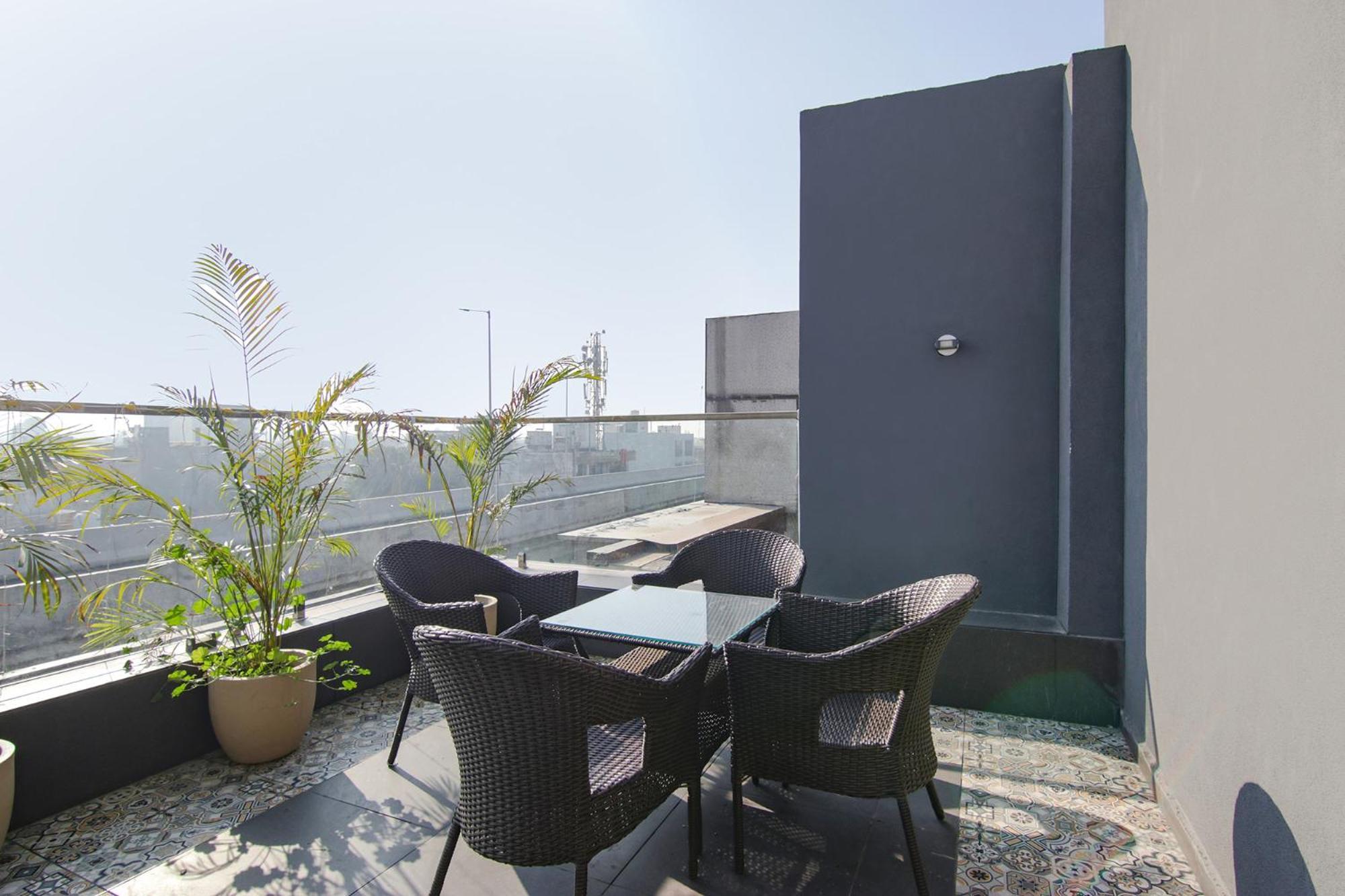 Fabhotel Prime K9 Crown Ludhiana Eksteriør billede